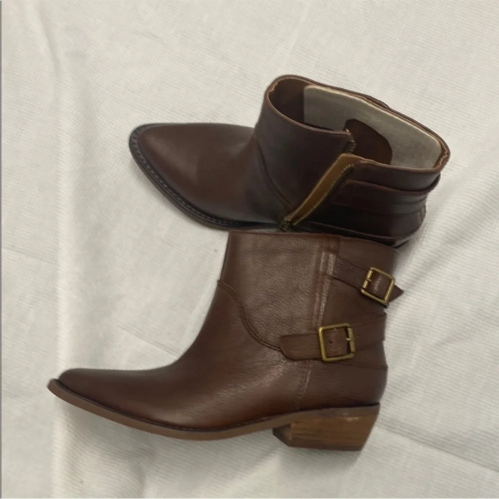 Lucky Brand Caelyn Leather Bootie Brown Double Buckle Western Moto Boho 5.5